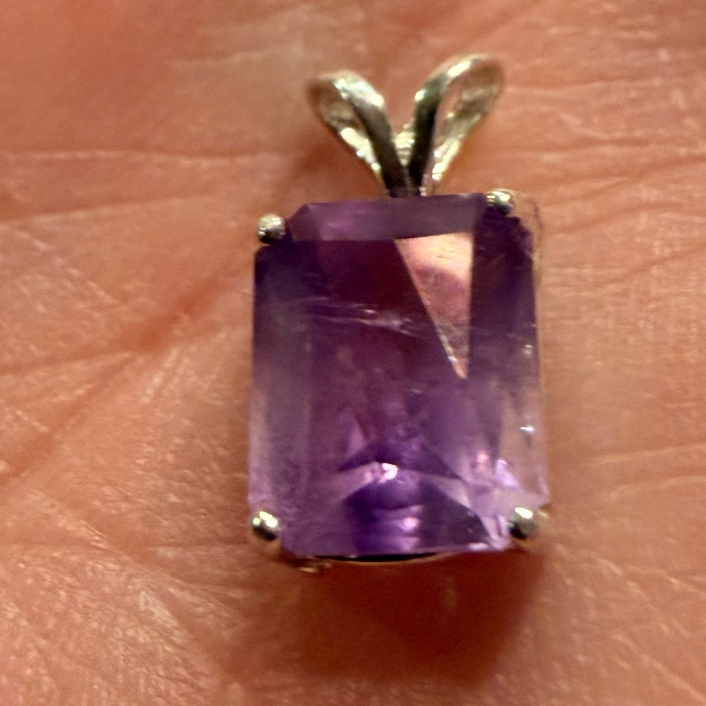 Elegant Purple Amethyst Pendant